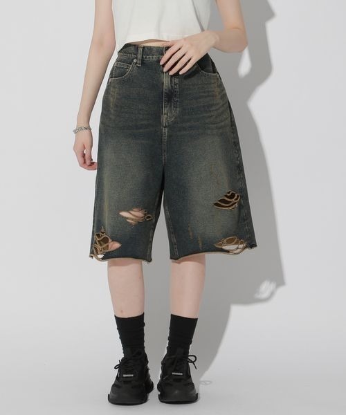 Anui（アニュイ）の「【UNISEX/2サイズ展開】カットハーフデニム（その他パンツ・レディース・ブラック/ブルー・MEDIUM/SMALL）」の17枚目の写真