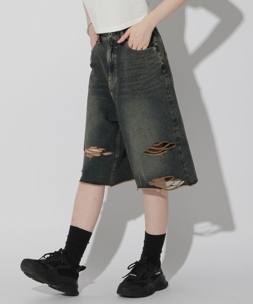 Anui（アニュイ）の「【UNISEX/2サイズ展開】カットハーフデニム（その他パンツ・レディース・ブラック/ブルー・MEDIUM/SMALL）」の18枚目の写真