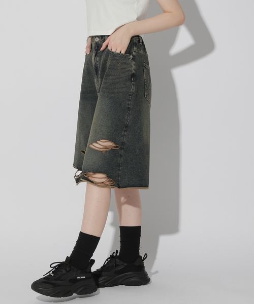 Anui（アニュイ）の「【UNISEX/2サイズ展開】カットハーフデニム（その他パンツ・レディース・ブラック/ブルー・MEDIUM/SMALL）」の21枚目の写真