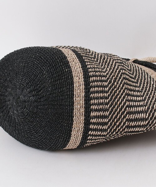 The Bagmati（ザバグマティ）の「【BAGMATI/バグマティ】 柄編みアバカバケットバッグ（かごバッグ・レディース・マルチ/ブラック系その他3・FREE）」の7枚目の写真