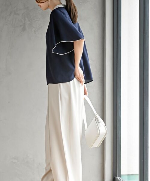rps（アールピーエス）の「フロントタックバイカラーフレアー袖ブラウス（シャツ/ブラウス・レディース・グレー/ネイビー/ライトベージュ/オフホワイト・フリー）」の6枚目の写真