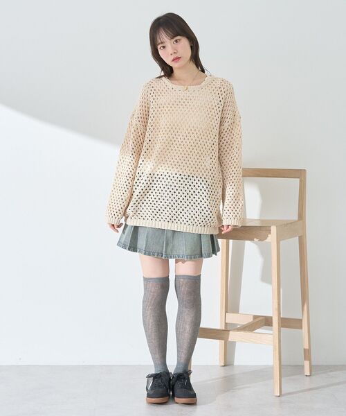 earth music&ecology(アースミュージックアンドエコロジー)の「カラーメッシュプルオーバー(チュニック・レディース・アイボリー/ブラック/グリーン系その他3/ピンク・FREE)」の13枚目の写真