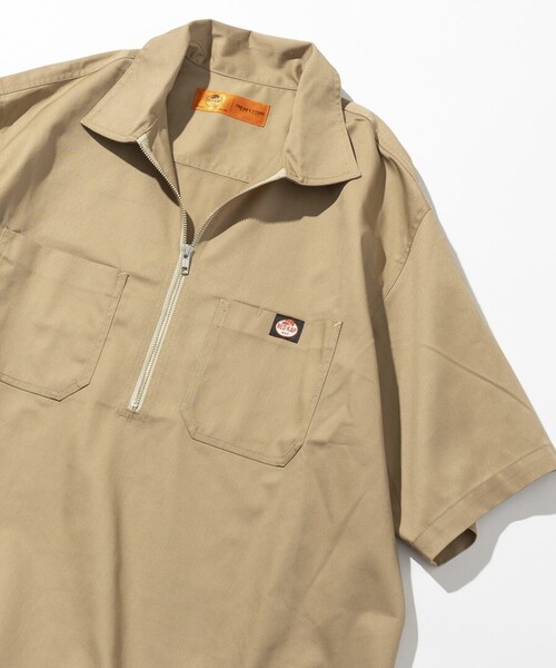 RED KAP(レッドキャップ)の「RED KAP/レッドキャップ 別注 リラックスフィット ハーフジップ ワンポイントロゴ ソリッド半袖ツイルワークシャツ/SP H/Z SS SHIRT(シャツ/ブラウス・メンズ・ベージュ/チャコールグレー/ブラック・LARGE/MEDIUM)」の10枚目の写真