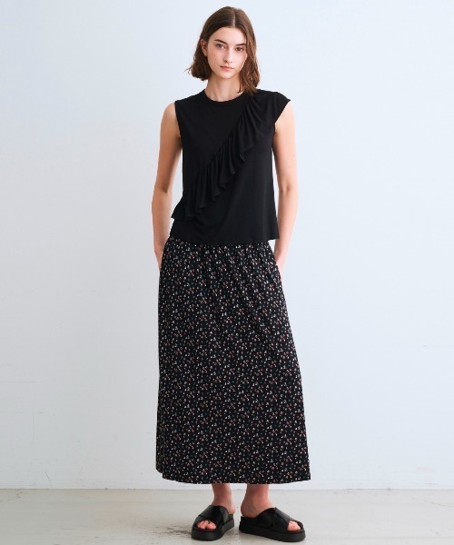 three dots（スリードッツ）の「トラベルライン ラッフルタンク（タンクトップ・レディース・ブラック/ネイビー・SMALL/MEDIUM）」の10枚目の写真