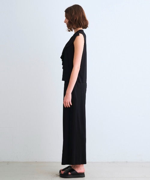 three dots（スリードッツ）の「トラベルライン ラッフルタンク（タンクトップ・レディース・ブラック/ネイビー・SMALL/MEDIUM）」の16枚目の写真