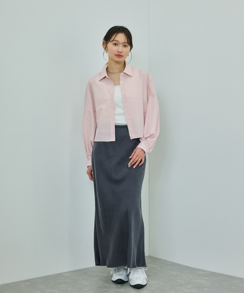 ROPE'（ロペ）の「【WEB・一部店舗限定】ライトタンブラークロップドシャツ/洗える（シャツ/ブラウス・レディース・ピンク/ホワイト/サックスブルー・FREE）」の12枚目の写真
