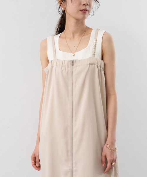ANNA LUNA(アンナルナ)の「【ANNA LUNA】 シンプル に華やぐ パール付き ジップ キャミワンピース(ワンピース・レディース・ブラック/ベージュ・LARGE/MEDIUM)」の12枚目の写真