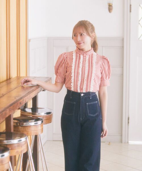 Areeam（アリーム）の「ハーフスリーブチェックレースタックブラウス（シャツ/ブラウス・レディース・レッド/ベージュ・FREE）」の6枚目の写真