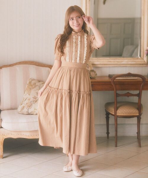 Areeam（アリーム）の「ハーフスリーブチェックレースタックブラウス（シャツ/ブラウス・レディース・レッド/ベージュ・FREE）」の8枚目の写真