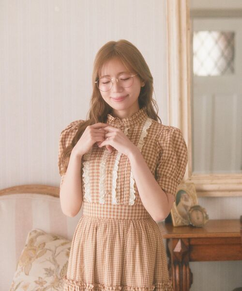 Areeam（アリーム）の「ハーフスリーブチェックレースタックブラウス（シャツ/ブラウス・レディース・レッド/ベージュ・FREE）」の12枚目の写真