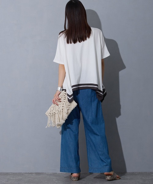 NICOLE white（ニコルホワイト）の「ハンカチヘムTシャツ（Tシャツ/カットソー・レディース・ベージュ/オフホワイト/ブラック/ブラウン/チャコール・FREE）」の10枚目の写真