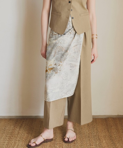 Doux archives(ドゥアルシーヴ)の「2タックワイドパンツ(その他パンツ・レディース・カーキ/ベージュ/ブラック・MEDIUM/SMALL)」の3枚目の写真