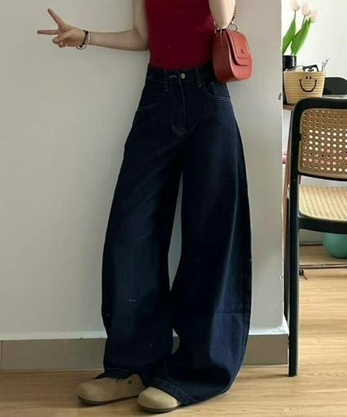 REBALANCE(リバランス)の「ワイドデニムパンツ(デニムパンツ・レディース・A・SMALL/LARGE/MEDIUM)」の2枚目の写真