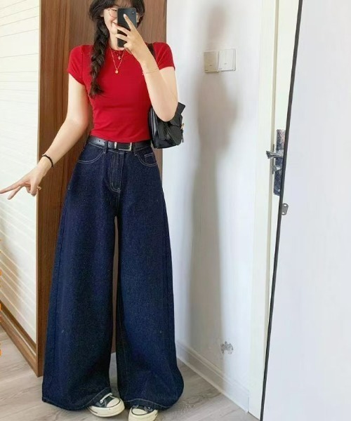 REBALANCE(リバランス)の「ワイドデニムパンツ(デニムパンツ・レディース・A・SMALL/LARGE/MEDIUM)」の6枚目の写真