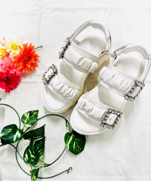 Parade（パレード）の「【厚底】ビジューバックルギャザーベルトスニーカーサンダル 7759（サンダル・レディース・ホワイト/ブラック・LL/S/M/L）」の9枚目の写真