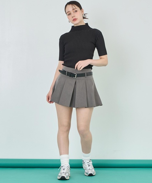 ANAP（アナップ）の「リブニットモックネックトップス（ニット/セーター・レディース・ブラック/グレー・FREE）」の6枚目の写真