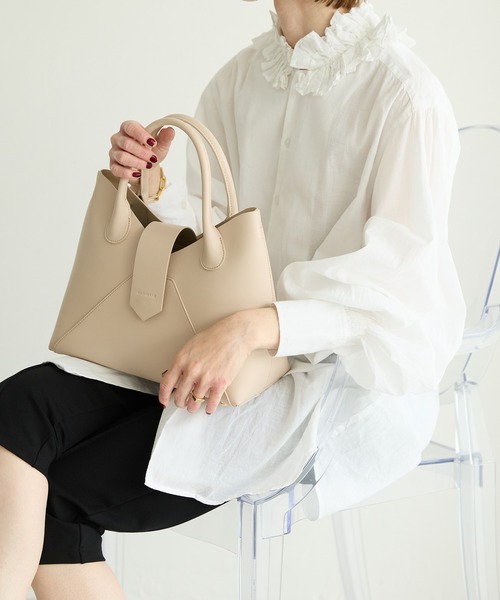 HASHIBAMI(ハシバミ)の「【HASHIBAMI】フェズ ハンドバッグ(ショルダーバッグ・レディース・ブラック/ダークブラウン/ベージュ・FREE)」の1枚目の写真