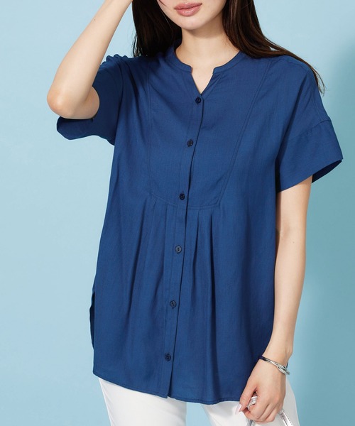 BELLUNA PLUS(ベルーナ)の「麻調素材タック使いシャツチュニック(シャツ/ブラウス・レディース・カーキ/ロイヤルブルー/イエロー・LARGE/X-LARGE/MEDIUM)」の15枚目の写真