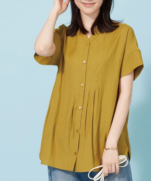 BELLUNA PLUS(ベルーナ)の「麻調素材タック使いシャツチュニック(シャツ/ブラウス・レディース・カーキ/ロイヤルブルー/イエロー・LARGE/X-LARGE/MEDIUM)」の22枚目の写真