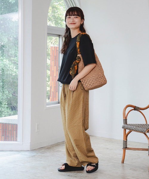 BEAMS HEART（ビームスハート）の「テーパード ストライプ イージー パンツ（その他パンツ・レディース・ブラック/カーキ/ベージュ・FREE）」の19枚目の写真