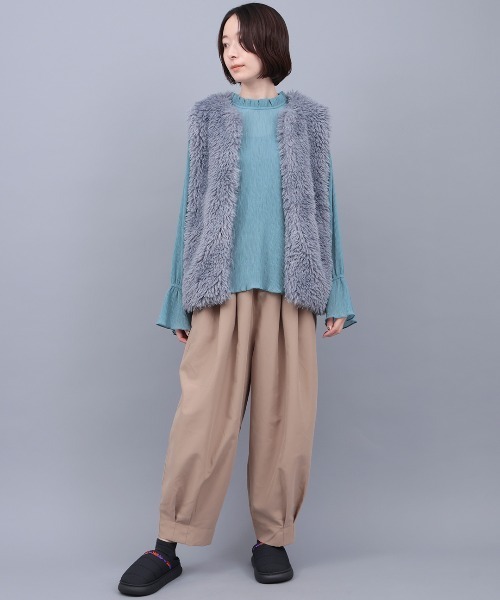 チチカカ(チチカカ)の「ネイティブ刺繍キルティングスリッポン(スリッポン・レディース・カーキ/ブラック・MEDIUM/LARGE/XX-LARGE)」の3枚目の写真