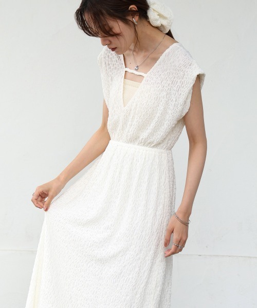 Bab（バブ）の「【選べる】【低身長向けサイズあり】前後2WAYウェーブ柄シュシュ付ワンピース・オールインワン（つなぎ/オールインワン・レディース・ブラウン/A/C/B/アイボリー/ブラック・S/M）」の8枚目の写真