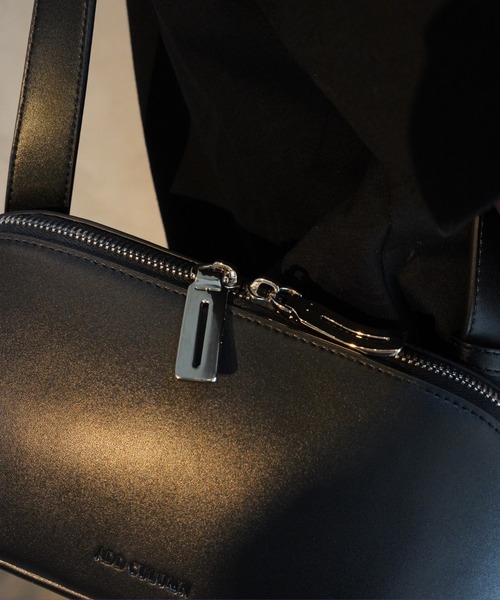 ADD CULUMN(アドカラム)の「ADD CULUMN(アドカラム) FIGRE BODYBAG(ショルダーバッグ・レディース・ブラウン/ブラック/ベビーピンク・F)」の4枚目の写真