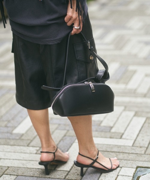 ADD CULUMN(アドカラム)の「ADD CULUMN(アドカラム) FIGRE BODYBAG(ショルダーバッグ・レディース・ブラウン/ブラック/ベビーピンク・F)」の10枚目の写真