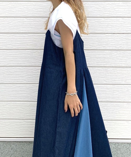 Q（キュー）の「ライトデニムバイカラーキャミワンピース（ワンピース・レディース・ブルー/ブラック・MEDIUM）」の16枚目の写真