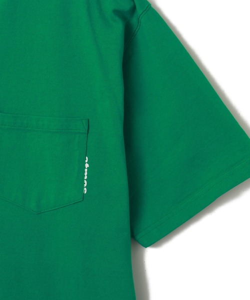 atmos(アトモス)の「atmos Layered Logo T-shirt / アトモス レイヤード ロゴ ティーシャツ(Tシャツ/カットソー・メンズ・ブラウン/グリーン/ホワイト/チャコール・M/XL/L/XXL)」の18枚目の写真