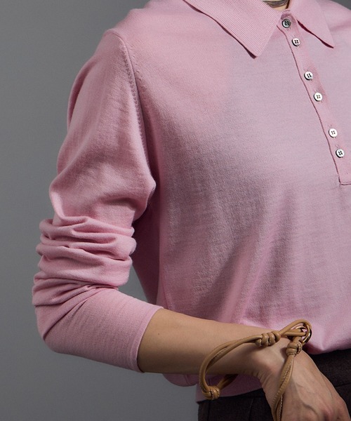 SALON adam et rope'(サロン アダム エ ロペ)の「30ゲージウールニットポロシャツ(ニット/セーター・レディース・ピンク/ベージュ/ブラック・FREE)」の18枚目の写真