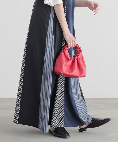 n'OrLABEL(ノアールレーベル)の「『柄切替配色キャミワンピ』(ワンピース・レディース・ブラック/グレイッシュベージュ・2/1)」の15枚目の写真