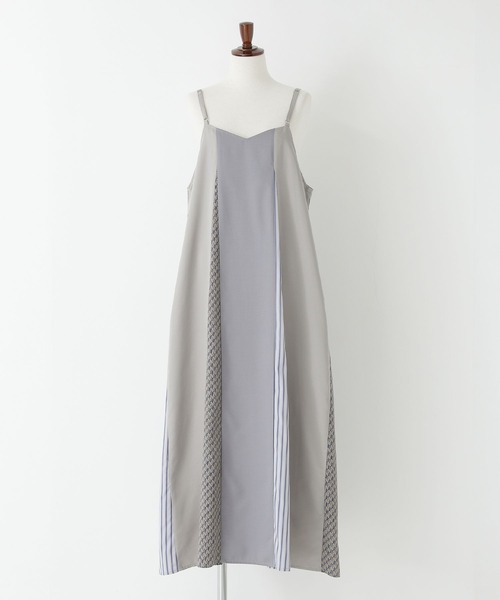 n'OrLABEL(ノアールレーベル)の「『柄切替配色キャミワンピ』(ワンピース・レディース・ブラック/グレイッシュベージュ・2/1)」の19枚目の写真