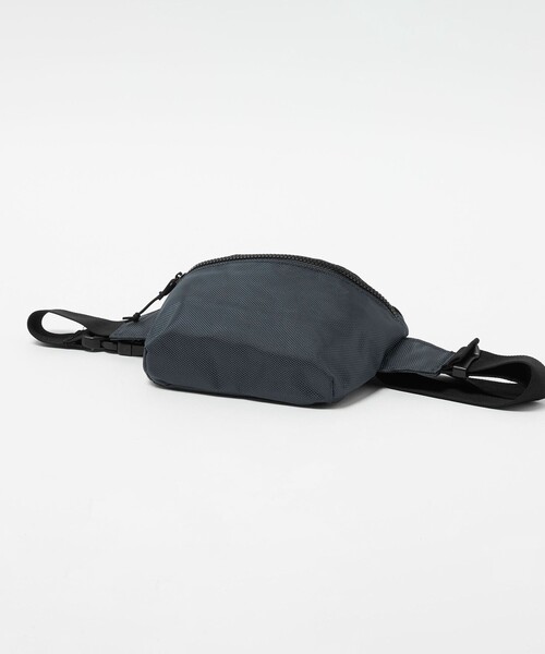 Steven Alan（スティーブンアラン）の「＜Port Authority＞ ULT HIP PACK/バッグ（ボディバッグ/ウエストポーチ・メンズ・ダークグレー・FREE）」の6枚目の写真