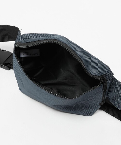 Steven Alan（スティーブンアラン）の「＜Port Authority＞ ULT HIP PACK/バッグ（ボディバッグ/ウエストポーチ・メンズ・ダークグレー・FREE）」の7枚目の写真