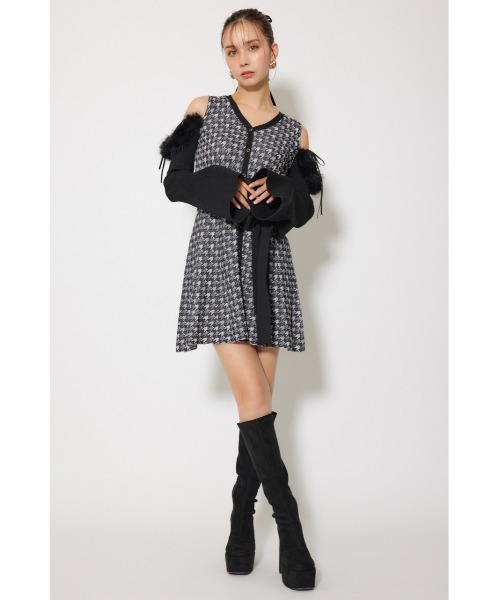 rienda(リエンダ)の「many wayフェイクファージャガードミニニットワンピース 秋服(ワンピース・レディース・ブラウン系その他/ブラック系その他・FREE)」の5枚目の写真