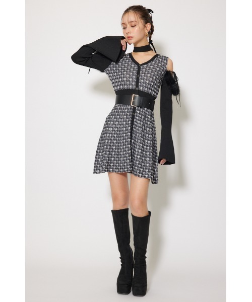 rienda(リエンダ)の「many wayフェイクファージャガードミニニットワンピース 秋服(ワンピース・レディース・ブラウン系その他/ブラック系その他・FREE)」の9枚目の写真
