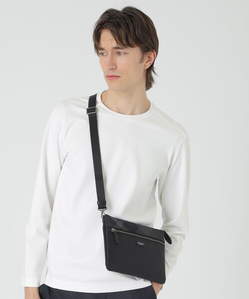 BLACK LABEL CRESTBRIDGE(ブラックレーベル・クレストブリッジ)の「【一部店舗限定】ナイロンオックスクレストブリッジチェックサコッシュ(ショルダーバッグ・メンズ・ベージュ系その他/ブラック・FREE)」の3枚目の写真
