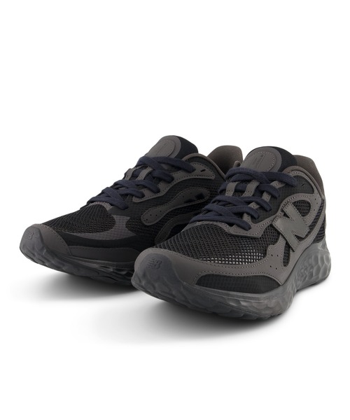 NEW BALANCE(ニューバランス)の「Fresh Foam Arishi v4(スニーカー・メンズ・ネイビー/シルバー系その他/ブラック・25.0cm/25.5cm/26.0cm/26.5cm/27.0cm/27.5cm/28.0cm/28.5cm/29.0cm)」の4枚目の写真