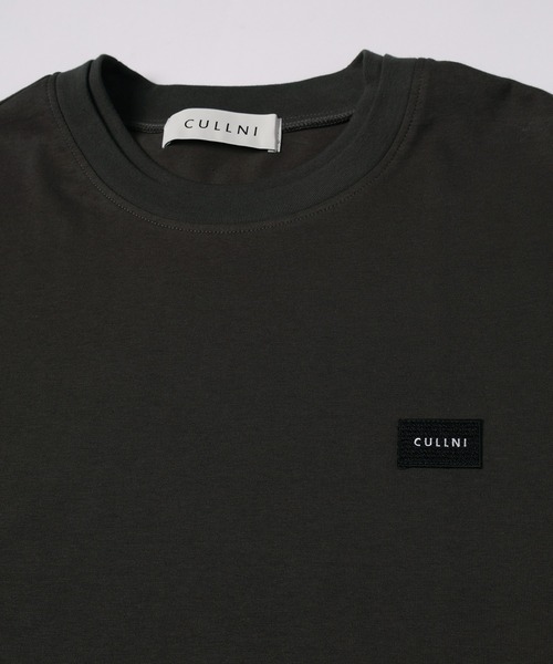 CULLNI（クルニ）の「Layerd Rib Embroidery Patch Sleeve Pullover（Tシャツ/カットソー・メンズ・ブラック/チャコール/ホワイト・2/1/0）」の14枚目の写真