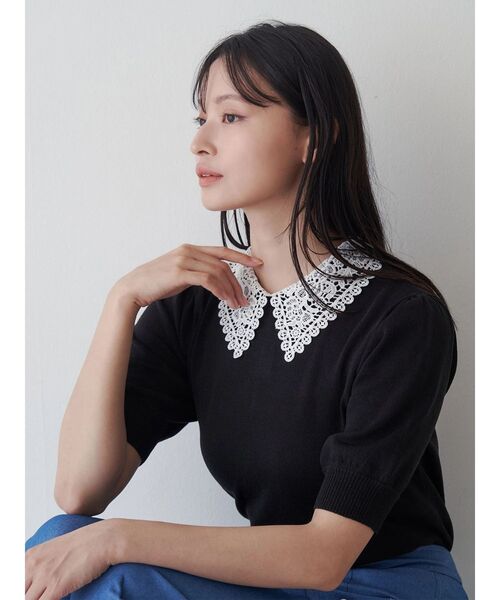 TONAL（トーナル）の「衿レースハーフスリーブニット（ニット/セーター・レディース・ブラック/ライトブルー/アイボリー・MEDIUM）」の3枚目の写真