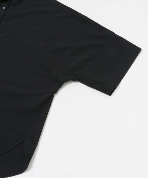 URBAN RESEARCH（アーバンリサーチ）の「ハーフスリーブシャツ（シャツ/ブラウス・レディース・ブラック/ホワイト/その他1/その他2/ブルー・FREE）」の22枚目の写真