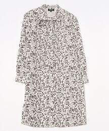 A.P.C アーペーセー　柄ワンピ A.P.C.（アーペーセー）の「ROBE VELVET 22PC（ワンピース