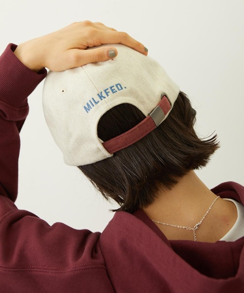 MILKFED.(ミルクフェド)の「CHENILLE LOGO EMBROIDERY MELTON CAP(キャップ・レディース・オフホワイト/ブラック/グレー・ONE SIZE)」の15枚目の写真