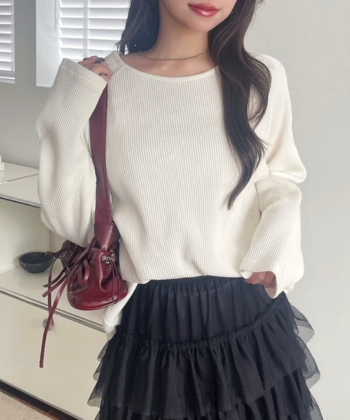 TREOVER(トレオーバー)の「《シンプルなのに拘りデザイン》ラグランスリーブ ワッフルプルオーバー(Tシャツ/カットソー・レディース・オフホワイト/杢グレー/チャコール/ダークグレー/ブラウン/ブラック/イエロー/ライトグレー/ピンク・FREE)」の2枚目の写真