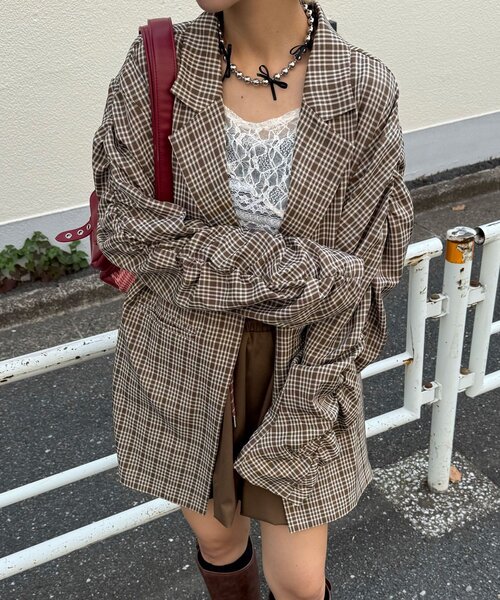 CIAOPANIC（チャオパニック）の「袖ギャザーチェックグランパジャケット（テーラードジャケット・レディース・グリーン/ブラウン/ネイビー・ONE SIZE）」の2枚目の写真