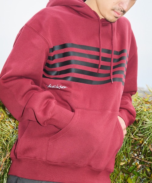 TENGA(テンガ)の「Tenga x Y.E.S Stripe Hoodie Red(パーカー・メンズ・レッド・X-LARGE/LARGE/MEDIUM)」の6枚目の写真