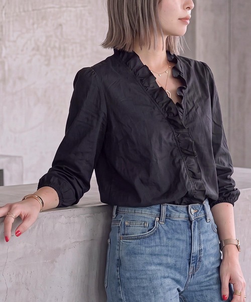 cammie（キャミー）の「フロントフリルパイピングブラウス（シャツ/ブラウス・レディース・ホワイト/グリーン/ブラック・L/M）」の7枚目の写真