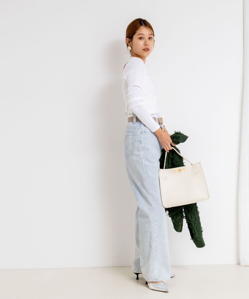 Rie Miller（リエミラー）の「ウォッシャブルリブカットアウト2WAYロンT（Tシャツ/カットソー・レディース・オフホワイト/ダークグリーン/チャコールグレー・38）」の6枚目の写真