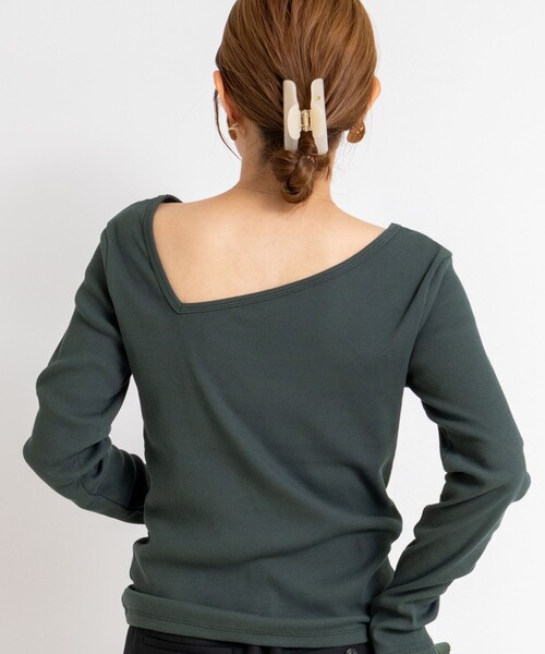 Rie Miller（リエミラー）の「ウォッシャブルリブカットアウト2WAYロンT（Tシャツ/カットソー・レディース・オフホワイト/ダークグリーン/チャコールグレー・38）」の17枚目の写真